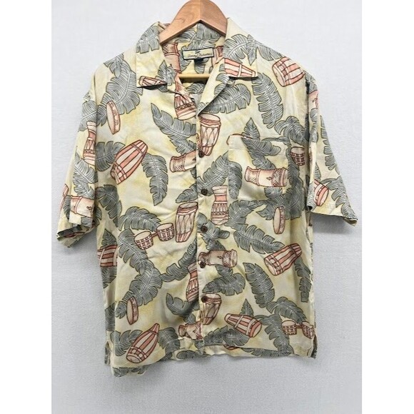 Tommy Bahama Shirt Mens Medium Silk Floral Hawaiian Button Up Palms ,Drums - Picture 1 of 5